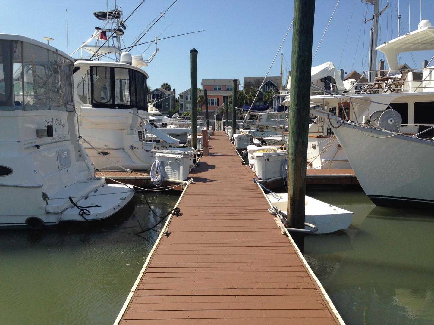 acryfin coating on walkway in marina